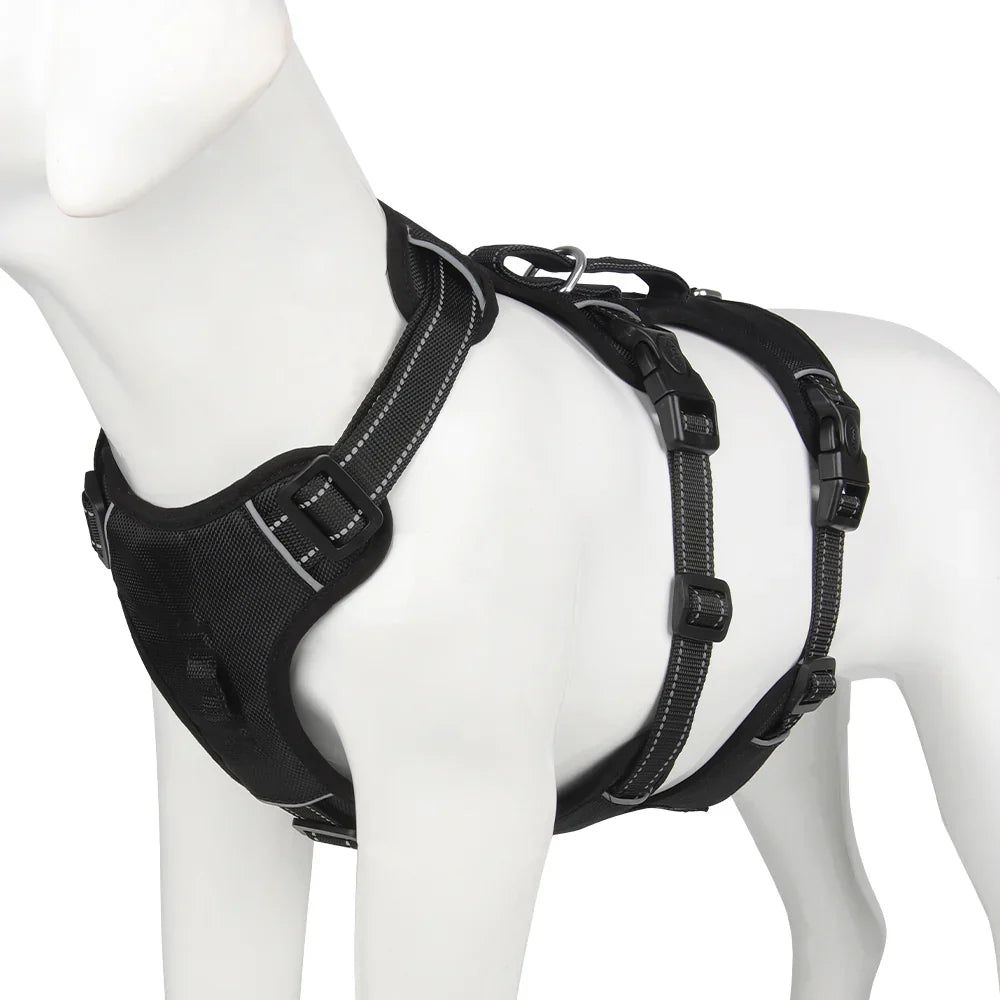 Reflective Anti-Pull Dog Harness – GripGuard Comfort